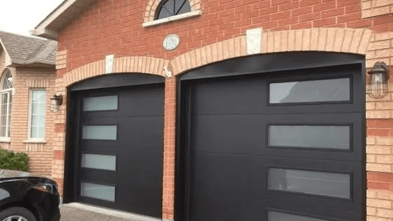 What are the key Components of a Garage Door System Available from BestarDoor?